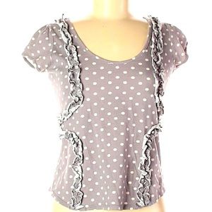 Little yellow button tee